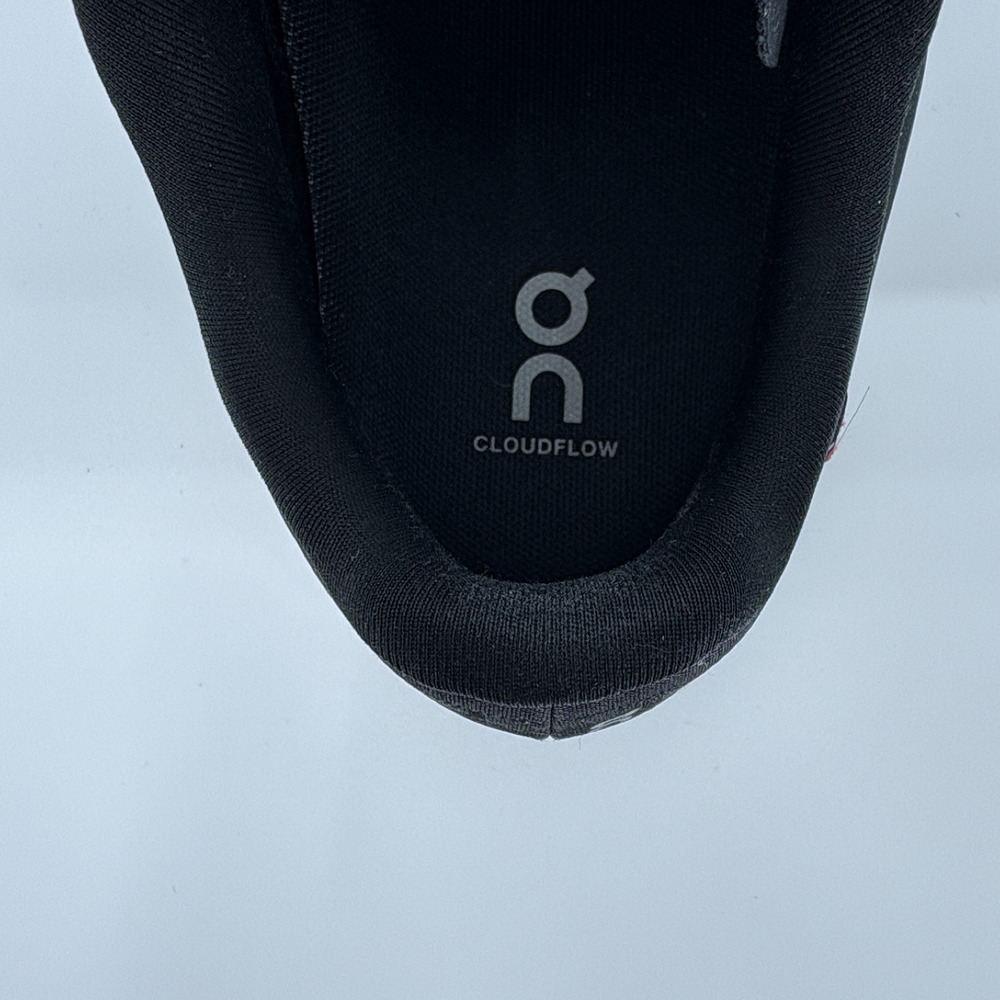 On Cloud Men Running Shoes Black White Swiss Engineering Sneakers US 11 Used - Picture 10 of 16
